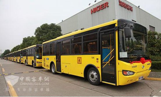 海格客車(chē)1200輛車(chē)出口沙特