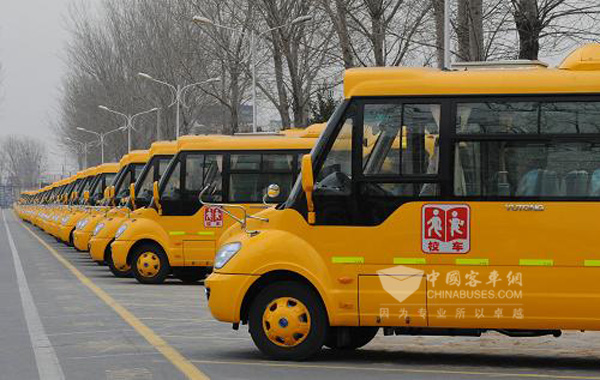 廣東中山：校車超速超員將追究刑事責任