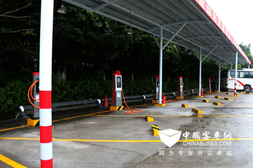 安徽安慶預計2016年建成1402個新能源汽車充電樁