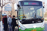 中通新型純電動公交車在青島正式上路運營