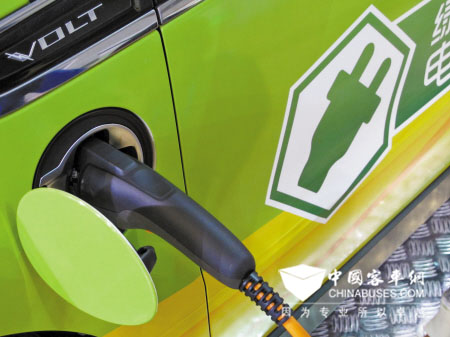 南通2016年367輛新能源車上路 增設60個充電樁