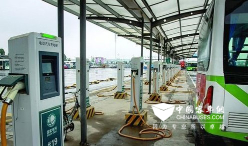 上海首座第三方投建公交充電站運營