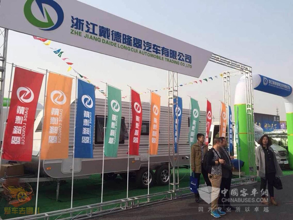 戴德隆翠完成國內最大單筆房車訂單