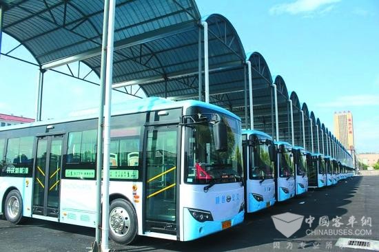 浙江：龍游40輛純電動公交車整裝待發
