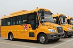 15輛宇通“長鼻子”校車開進山西陽泉牽牛鎮