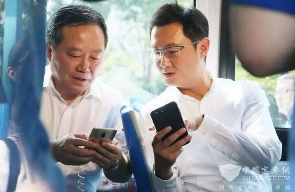 掃碼乘公交來了，刷臉乘車還遠嗎？