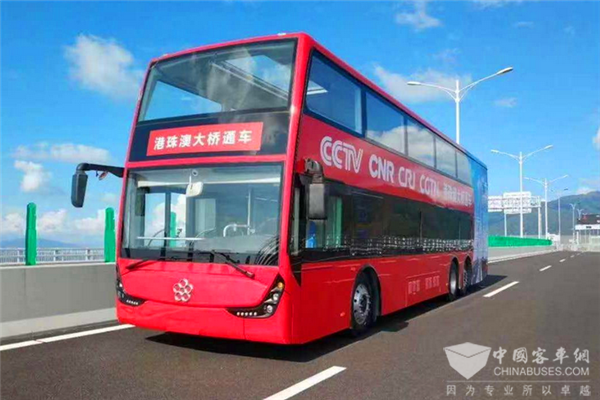 銀隆新能源雙層巴士作為央視直播車見證港珠澳大橋開通！