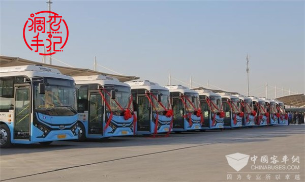 350輛比亞迪純電動公交車駛?cè)胪ㄖ莺螅缃襁\(yùn)營狀況如何?