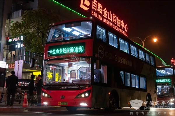邂逅如畫金山！比亞迪K8S上海登臺“首秀”