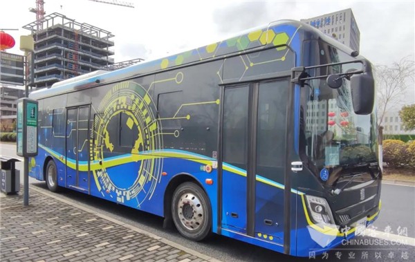 “上海牌照”+新華社播報！中車電動自動駕駛示范應用喜報頻傳