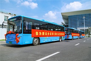 首條公交班線通車(chē)！開(kāi)沃純電動(dòng)客車(chē)助力南京機(jī)場(chǎng)開(kāi)啟綠色公交新時(shí)代