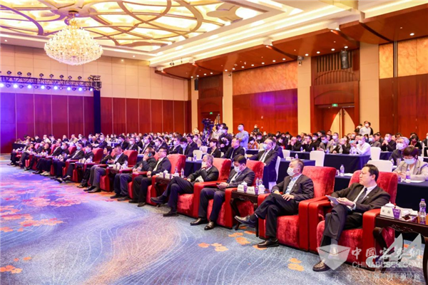 交旅拓新 聚勢(shì)謀遠(yuǎn)  2021中國(guó)旅游出行大會(huì)盛大開幕