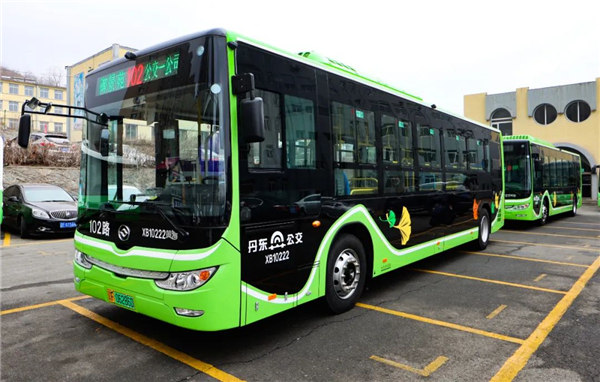 123臺(tái)新能源客車上線 丹東公交攜手黃海客車譜寫綠色出行新篇章