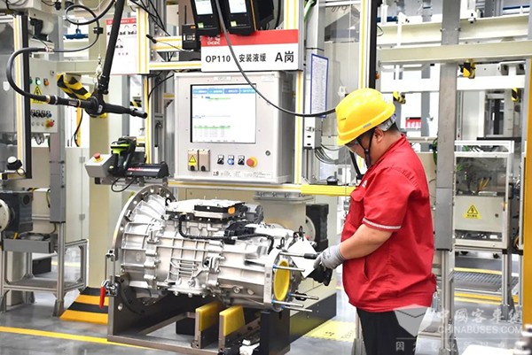 東風康明斯 發動機 智能制造 示范工廠