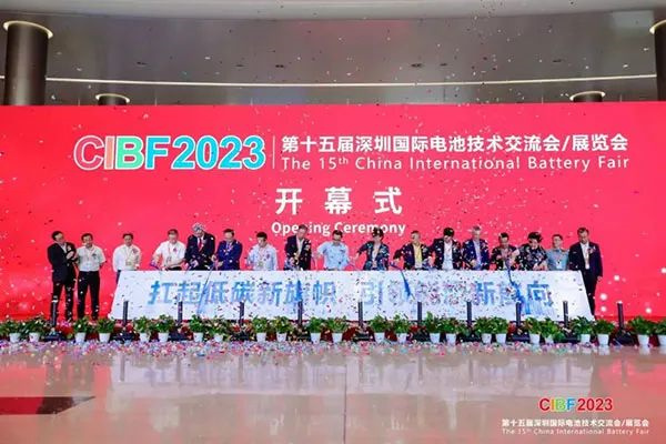 微宏當仁不讓！迎接快充換電新藍海