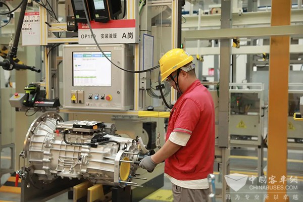 東風康明斯 智能化 重馬力工廠 建成投產 傳奇發動機
