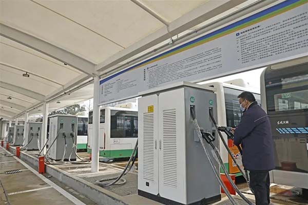 支撐新能源汽車發展 構建高質量充電基礎設施體系指導意見發布