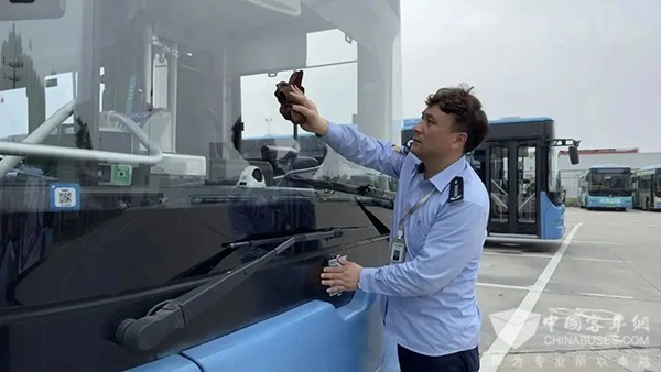 無錫公交集團 老人 匯報情況 情況緊急