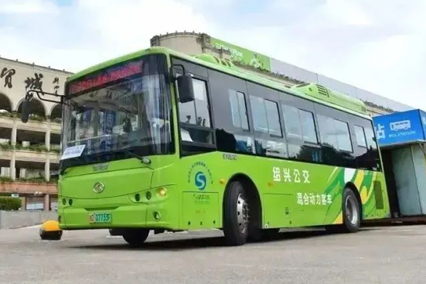 公交+地鐵“零距離”換乘 紹興公交成功開行D2001接駁專線