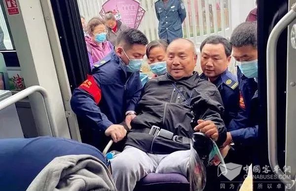 南京公交集團 敬老線 適老化 交通出行 640路