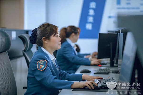 成都公交集團(tuán) 大運(yùn)會 交通保障 智慧蓉城 新能源公交車