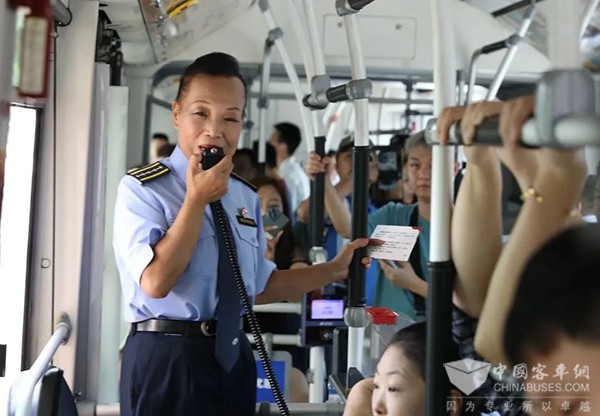 北京公交集團 李素麗 公交車廂 服務實踐課