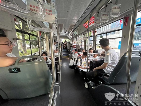 蘇州市公交集團 定制公交 特色出行業務 公交管家 通學公交
