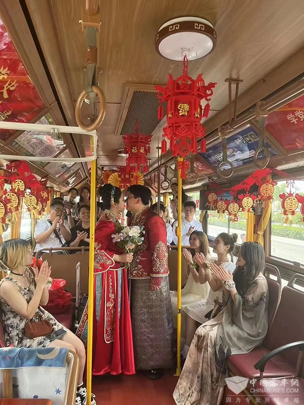 洛陽公交 復古鐺鐺車 公交車 婚車 低碳環保