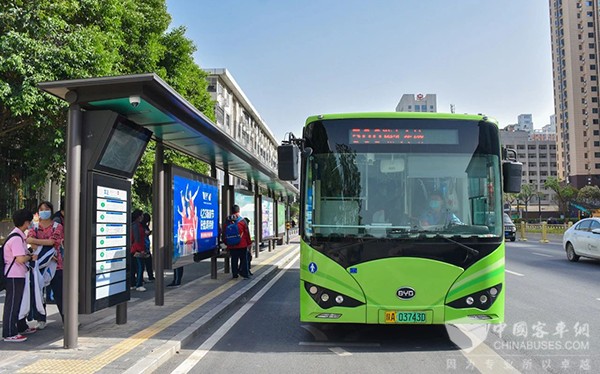 西安公交 開學季 定制線路 包車出行 增加運力