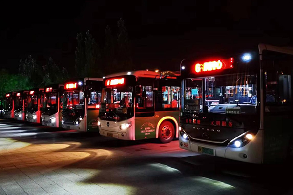 滿足各類需求 天安公交超百臺(tái)車輛助力內(nèi)蒙古第六屆殘運(yùn)會(huì)