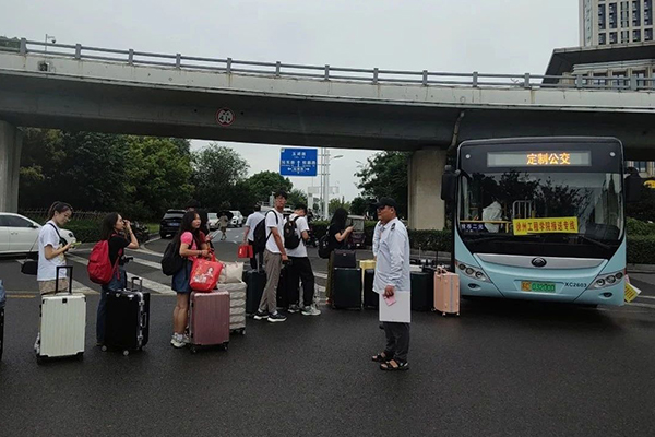 做好學(xué)生返校保障工作 徐州公交集團(tuán)護(hù)航高校“開學(xué)季”
