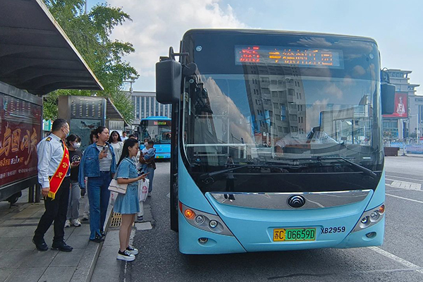科技賦能運營 徐州公交全力做好返程客流服務保障