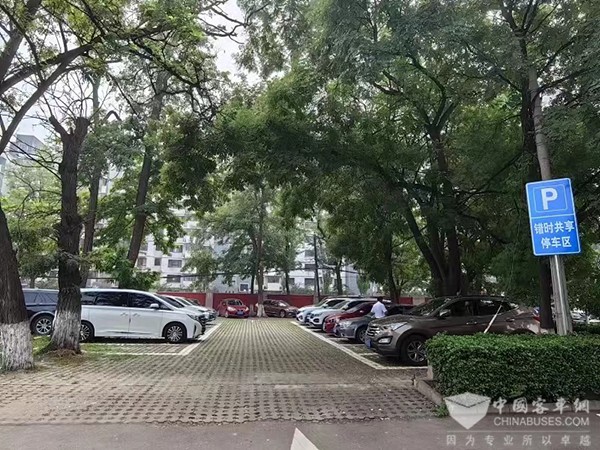 北京公交集團 居民停車難 公交場站 錯時共享 停車服務