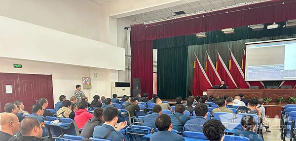 石家莊公交 公交車長 安全行車意識 文明服務水平 專題培訓