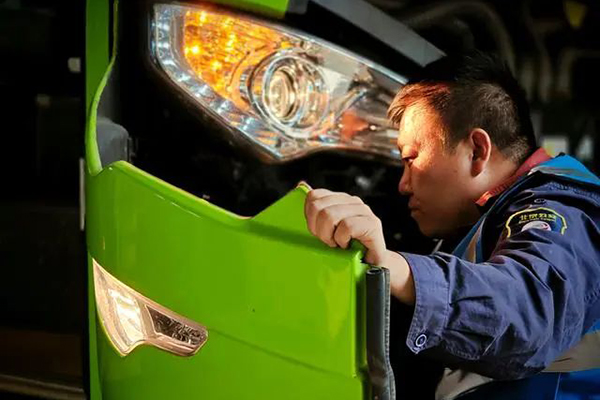 讓乘客溫暖乘車 北京公交集團車冬防服務保障提前啟動