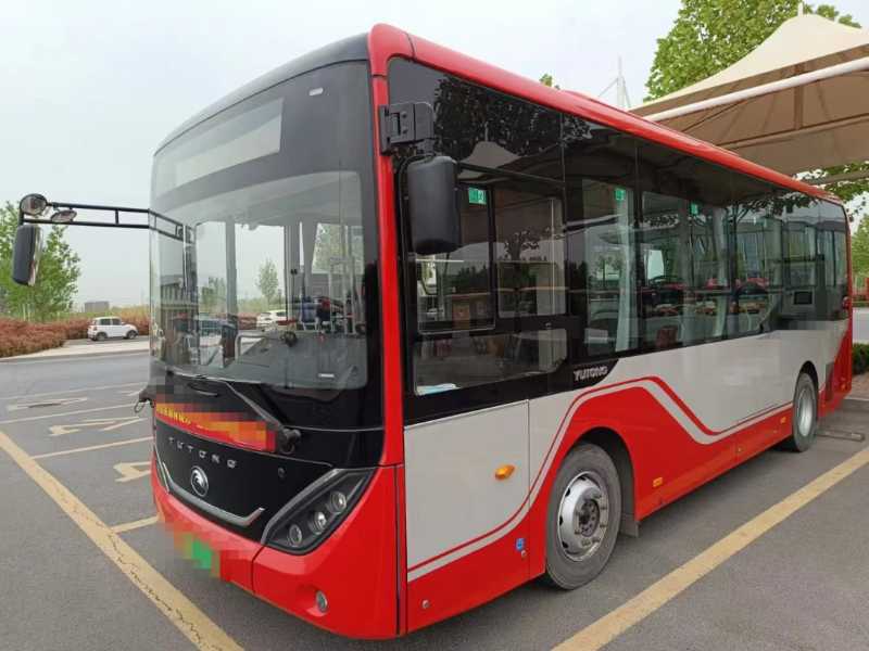 2021年12月 兩臺8米質保8年55/23座宇通6816公交純電大巴