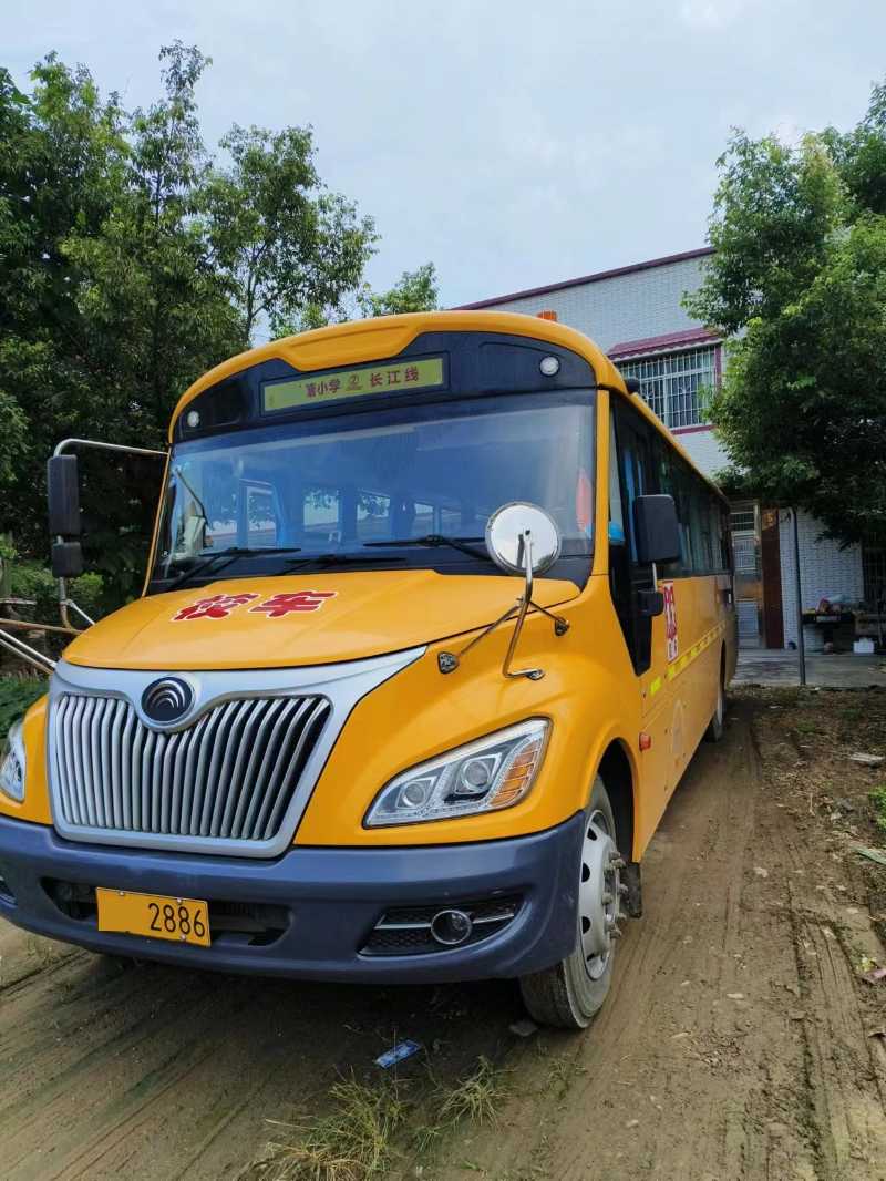 30臺小學生校車轉讓