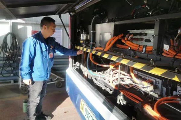 提前進行周密部署 太原公交全力備戰冬運為乘客保駕護航