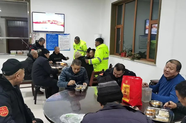 確保正常運營乘客安全 延吉公交持續(xù)開展冬季行車安全教育培訓