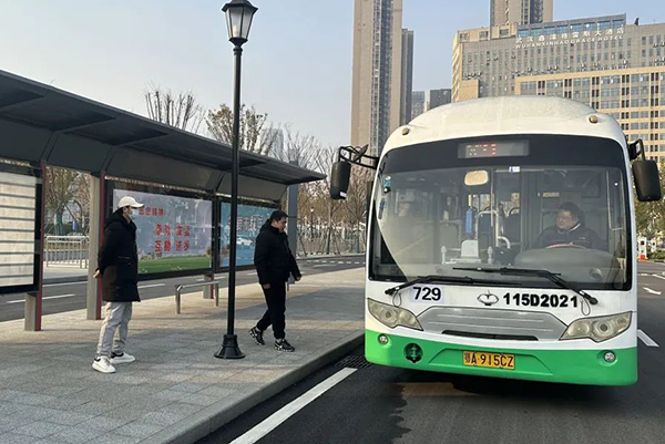 調整公交線路無縫對接 武漢漢口火車站北廣場公交樞紐啟用