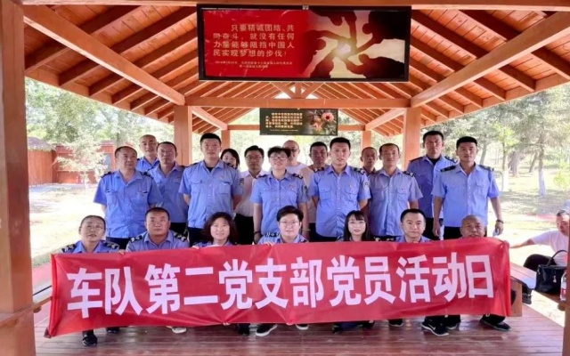 深化“黨建+”模式 呼和浩特公交打造堅(jiān)強(qiáng)戰(zhàn)斗堡壘
