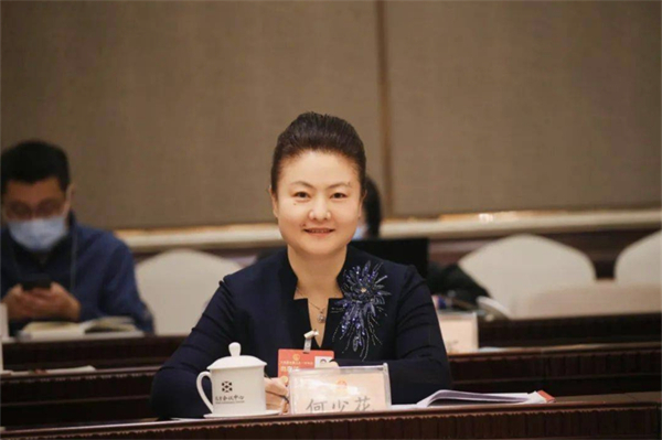 公交駕駛員何少花代表：希望履職的腳步走得更深、更遠
