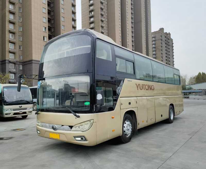 可提雙檔國四50座一層半宇通6118中門車