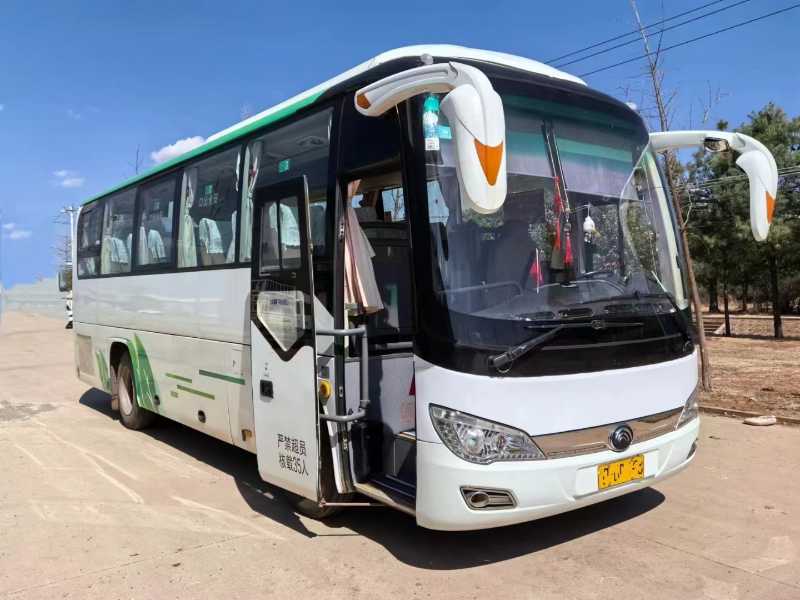 可提雙檔國五35座精品車況宇通6876氣囊車