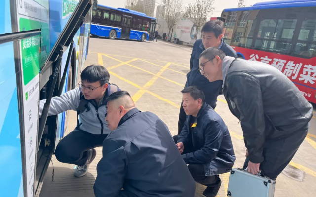 石家莊公交集團開展新能源車駕駛、節能培訓活動