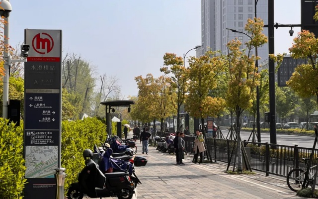 不走“冤枉路” 從地鐵站出站即可乘坐公交直達九溪