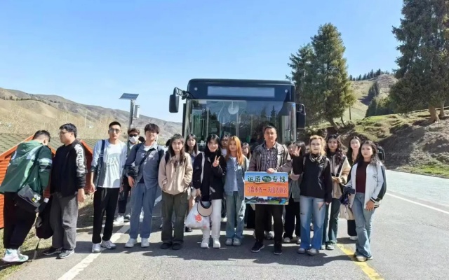 烏魯木齊公交開通3條運游公交直達天山大峽谷等景區