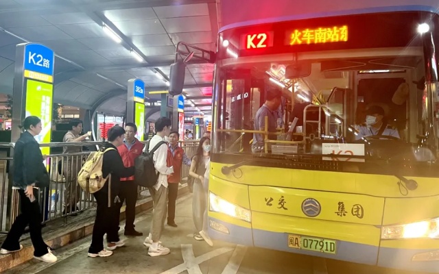 福州公交集團：堅守崗位保假期出行 多樣活動促旅游消費