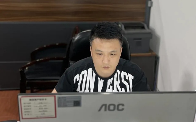 致敬勞動者 堅守崗位的“拼命三郎”，做安全生產(chǎn)的守護者
