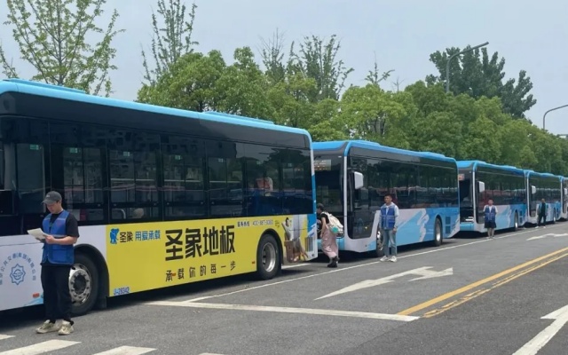 嗨歌有你 保障有我 南京公交助力江心洲音樂節一路暢行